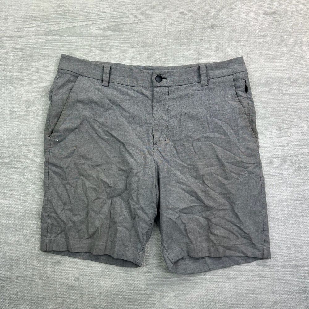Lululemon‎ Commission Shorts Mens 34 Gray Chino 9" Inseam Quick Short M7AFZS